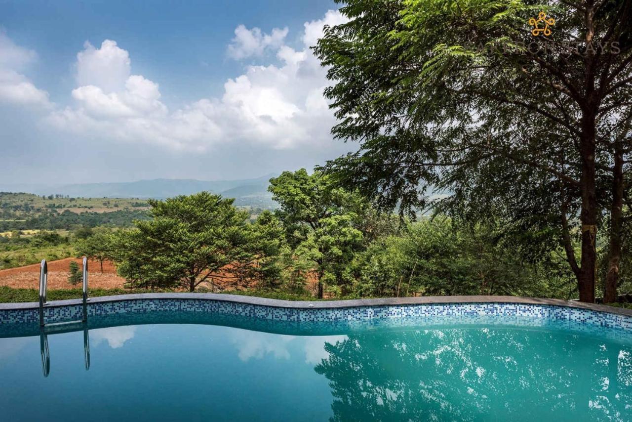 Saffronstays Niramay, Torna-Rajgad - Rustic Pool Villa With A Gazebo And Great Forest Views Marg Asni Екстериор снимка